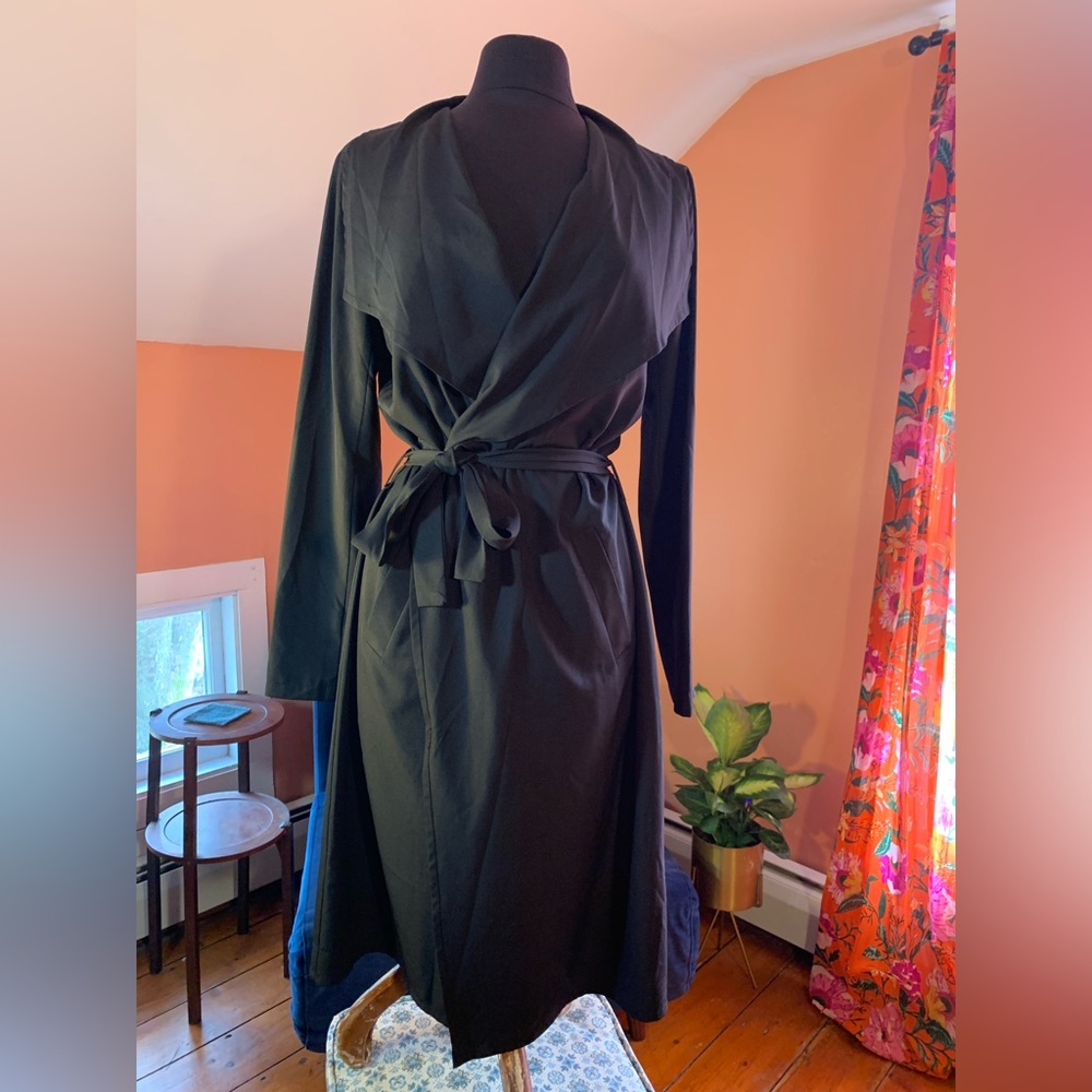 casual, black, waterfall trench size Large